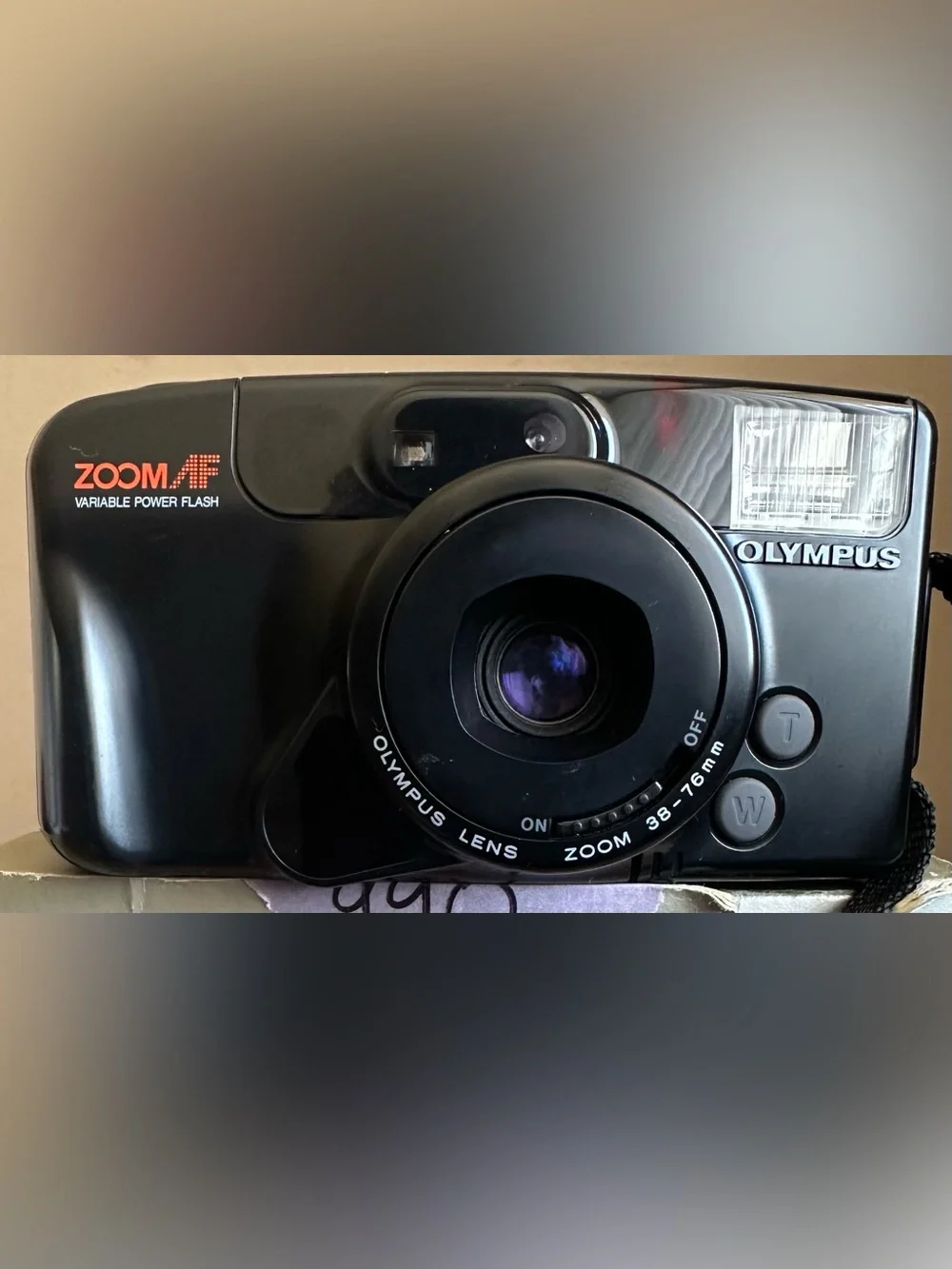 Olympus Infinity Zoom210 Variable Power Flash Compact Zoom Auto Focus Camera